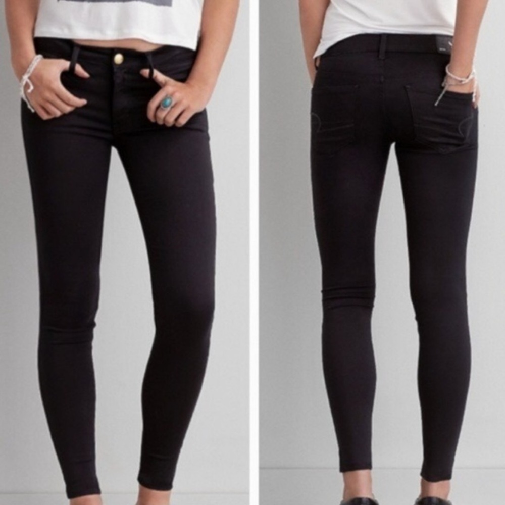 American Eagle Outfitters AEO Sateen Jegging Size 10 Long✨